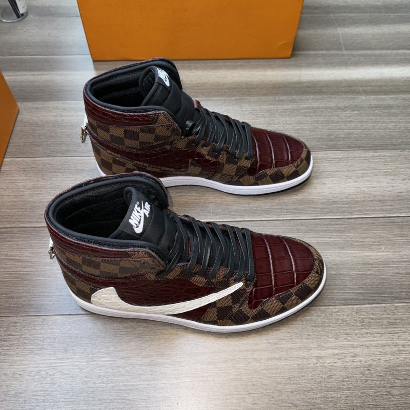 l**is V*t*n sneakers